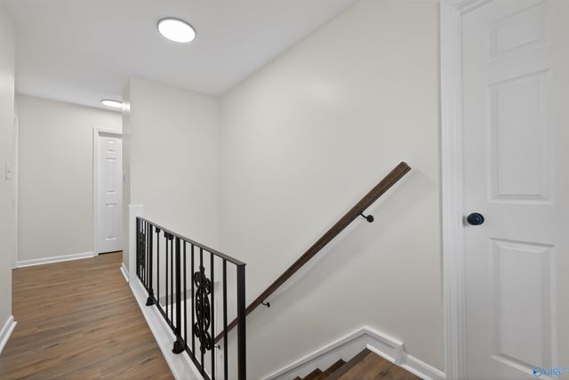 3611 NW Cedarhill Avenue, Huntsville, AL 35810