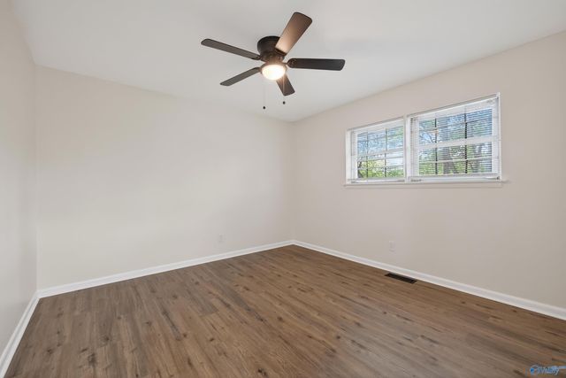 3611 NW Cedarhill Avenue, Huntsville, AL 35810