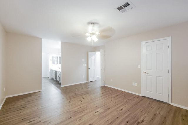 1434 E South Fork Drive, Phoenix, AZ 85048