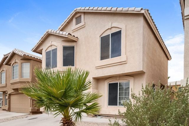 1434 E South Fork Drive, Phoenix, AZ 85048