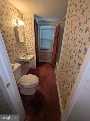 4585 VALLEY RD, Shermans Dale, PA 17090