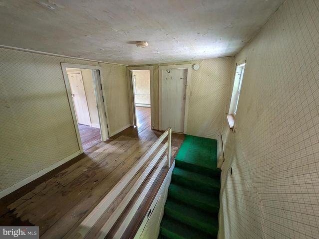 4585 VALLEY RD, Shermans Dale, PA 17090