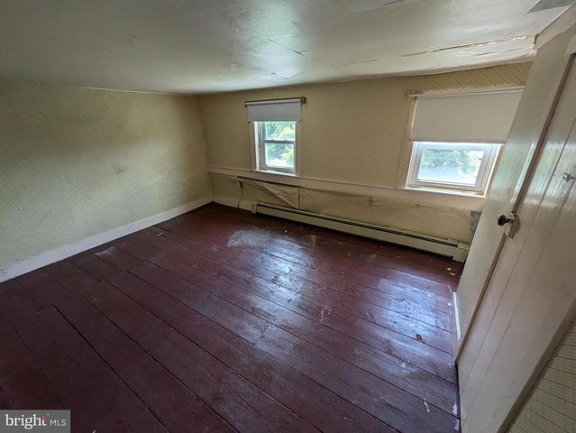 4585 VALLEY RD, Shermans Dale, PA 17090