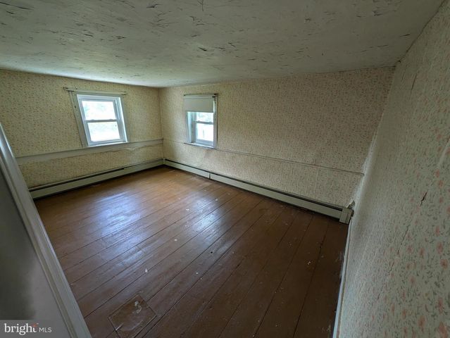 4585 VALLEY RD, Shermans Dale, PA 17090