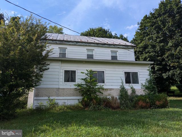4585 VALLEY RD, Shermans Dale, PA 17090