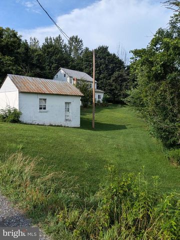 4585 VALLEY RD, Shermans Dale, PA 17090