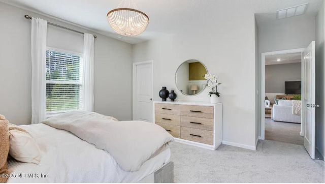 8300 HORSEBIT Circle, Jacksonville, FL 32219