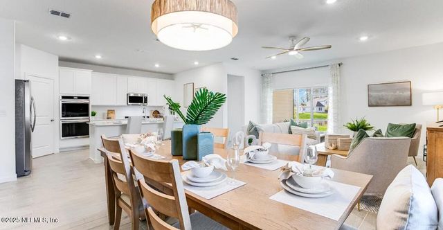 8300 HORSEBIT Circle, Jacksonville, FL 32219