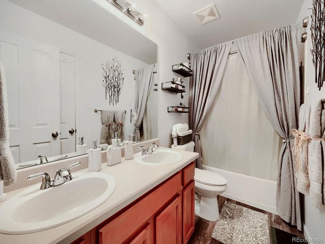 6911 Turnstone Avenue, Castle Rock, CO 80104