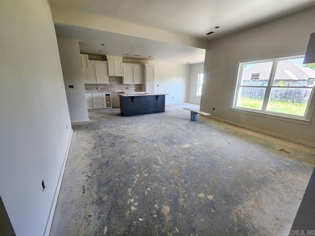 38 Wedgewood, Greenbrier, AR 72058
