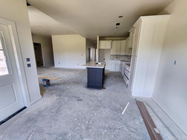 38 Wedgewood, Greenbrier, AR 72058
