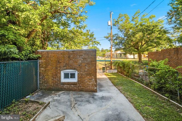 5414 LOTHIAN RD, Baltimore, MD 21212