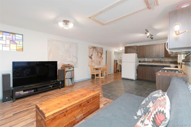 68 Tier Street, Bronx, NY 10464