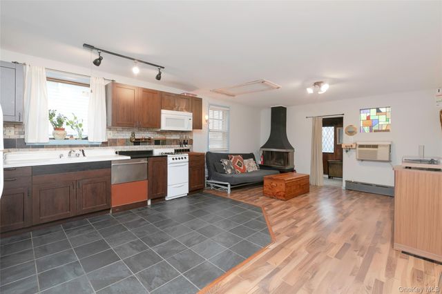 68 Tier Street, Bronx, NY 10464