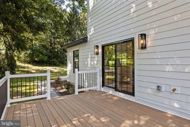 1179 BEAUMONT RD, Berwyn, PA 19312