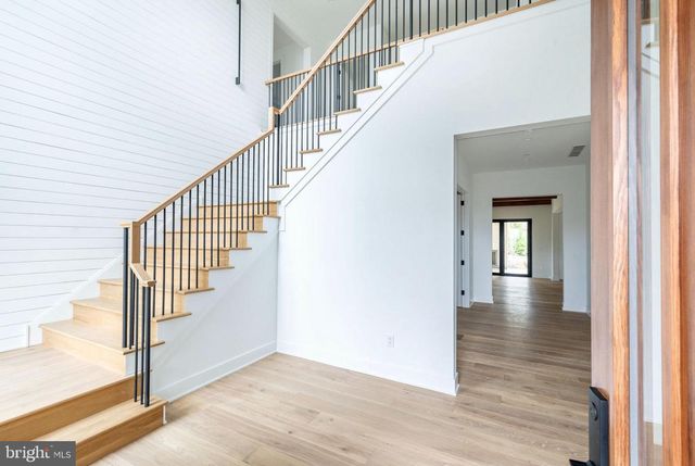 1179 BEAUMONT RD, Berwyn, PA 19312