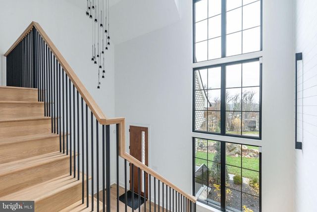 1179 BEAUMONT RD, Berwyn, PA 19312