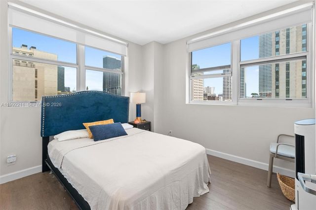 111 E Flagler St 909, Miami, FL 33131