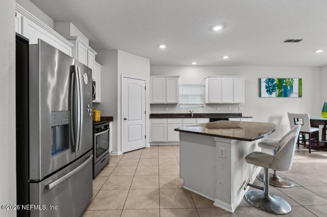 86830 IRON RAIL Court, Yulee, FL 32097