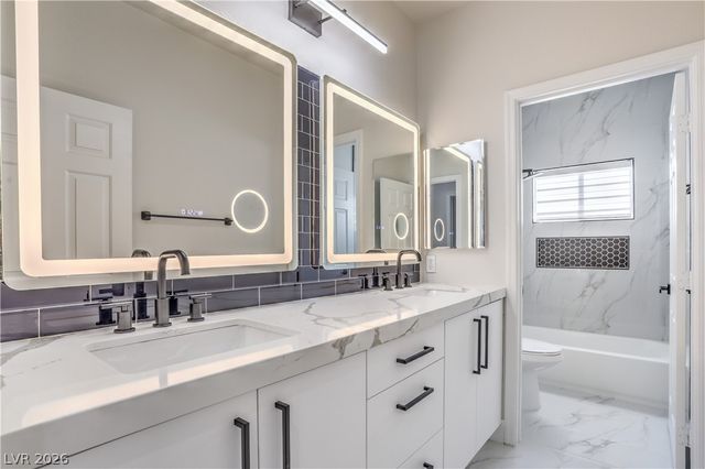8910 Minsk Court, Las Vegas, NV 89147