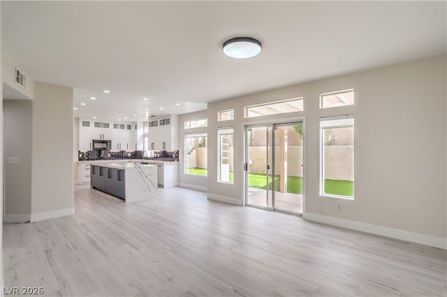 8910 Minsk Court, Las Vegas, NV 89147