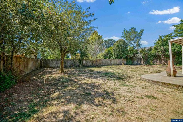 540 Johnson St NE, Salem, OR 97301