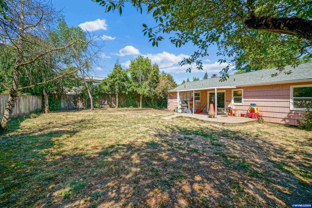 540 Johnson St NE, Salem, OR 97301