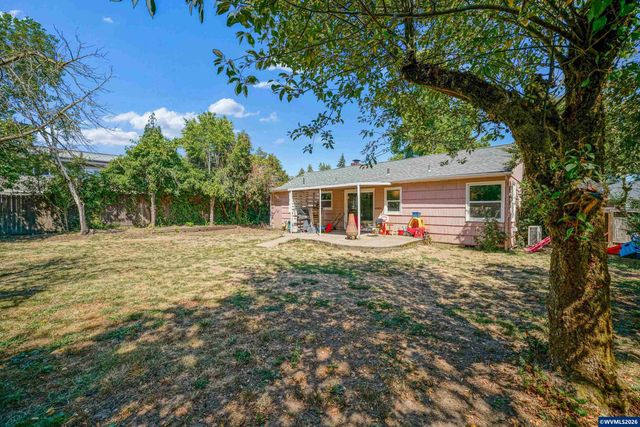 540 Johnson St NE, Salem, OR 97301