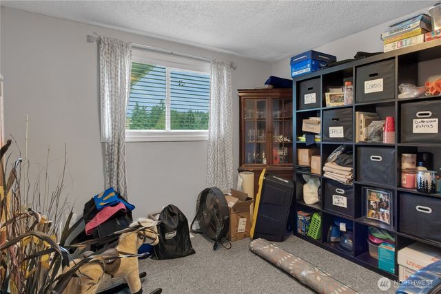 40216 264th Avenue SE, Enumclaw, WA 98022