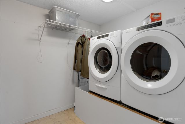 40216 264th Avenue SE, Enumclaw, WA 98022