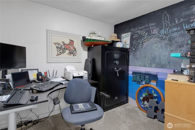 40216 264th Avenue SE, Enumclaw, WA 98022