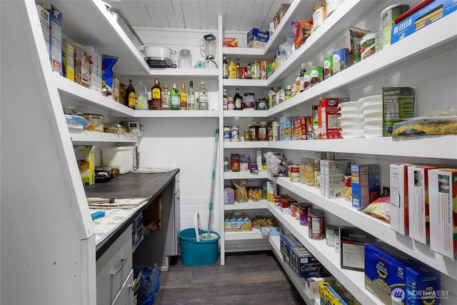 40216 264th Avenue SE, Enumclaw, WA 98022