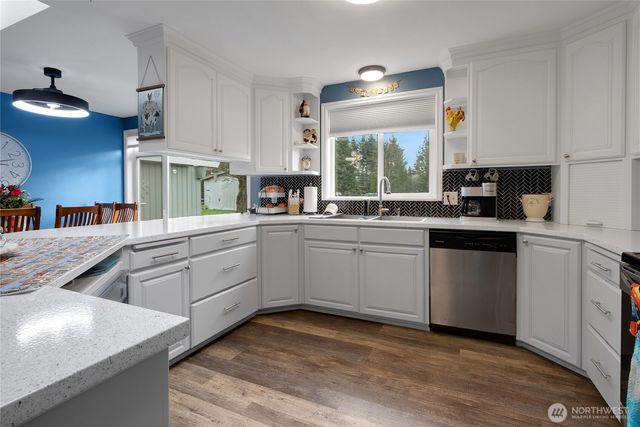 40216 264th Avenue SE, Enumclaw, WA 98022