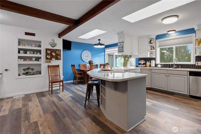 40216 264th Avenue SE, Enumclaw, WA 98022