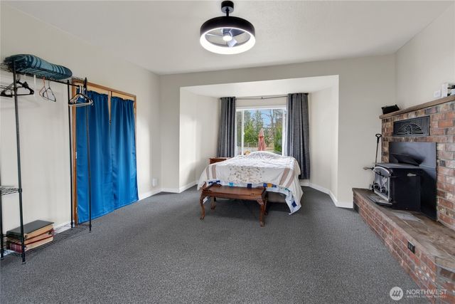 40216 264th Avenue SE, Enumclaw, WA 98022