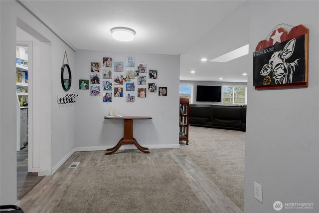 40216 264th Avenue SE, Enumclaw, WA 98022