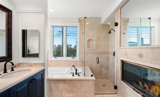 3440 4th Avenue, Corona Del Mar, CA 92625
