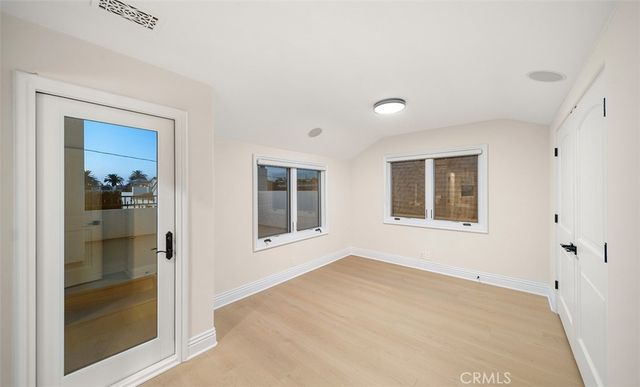 3440 4th Avenue, Corona Del Mar, CA 92625