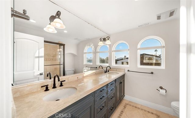 3440 4th Avenue, Corona Del Mar, CA 92625