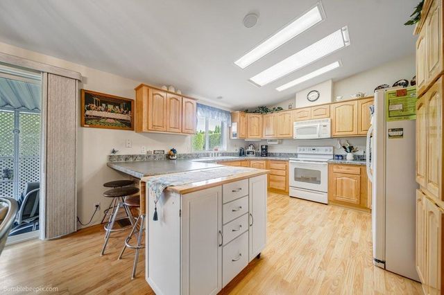 1814 N N MEADOWS Pl, Spokane Valley, WA 99016