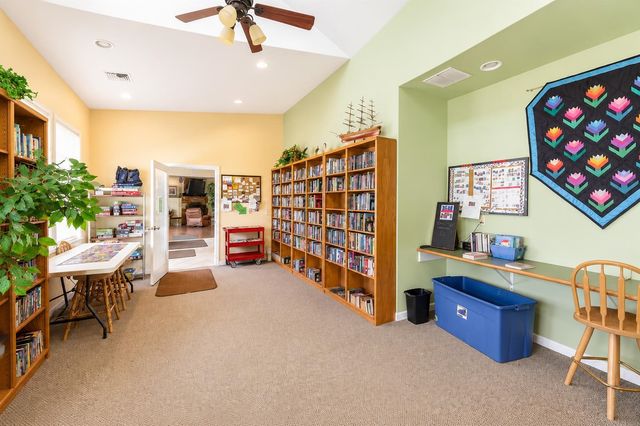 1814 N N MEADOWS Pl, Spokane Valley, WA 99016
