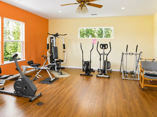 1814 N N MEADOWS Pl, Spokane Valley, WA 99016