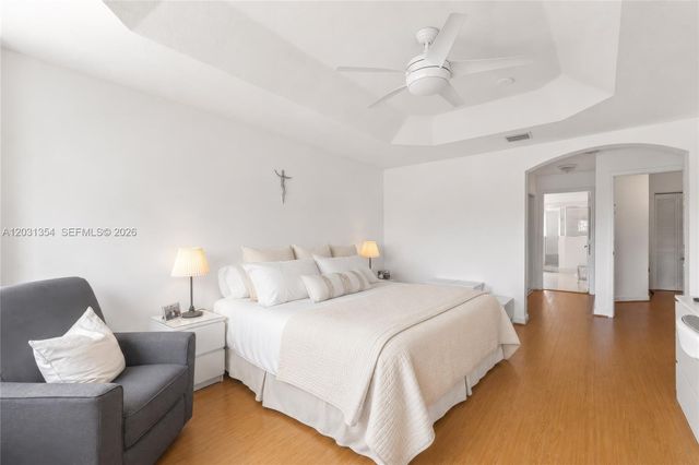 11431 NW 68th Ter, Doral, FL 33178