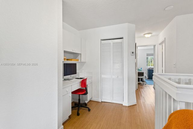 11431 NW 68th Ter, Doral, FL 33178