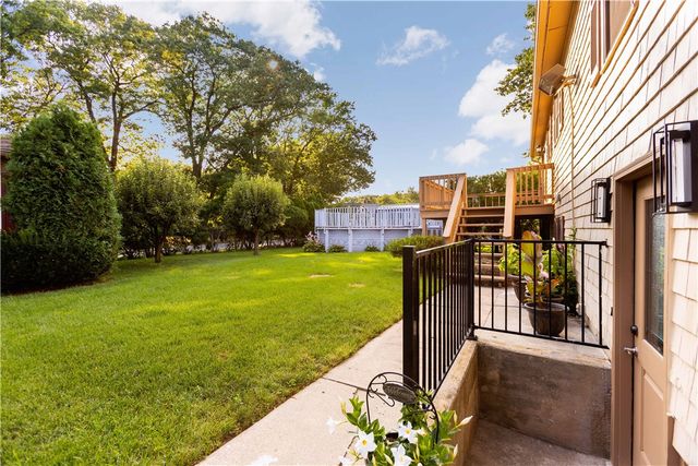 25 Ardway Avenue, Warwick, RI 02889