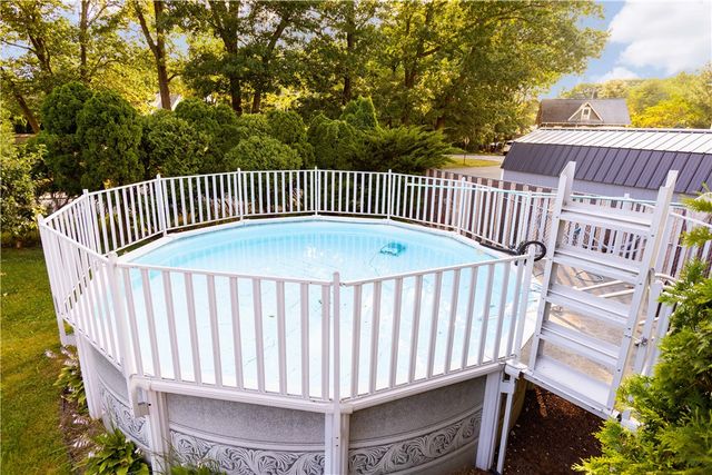 25 Ardway Avenue, Warwick, RI 02889