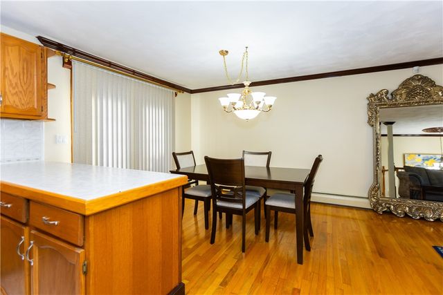 25 Ardway Avenue, Warwick, RI 02889