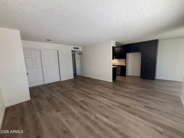 5502 W Barbara Avenue, Glendale, AZ 85302