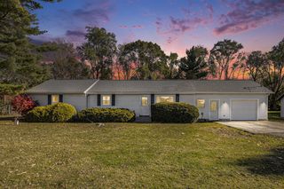 13976 20 Mile Road, Marshall, MI 49068