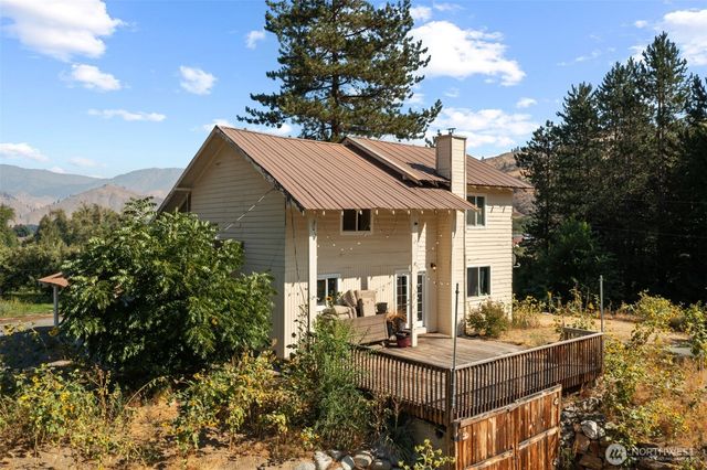 5177 Woodring Canyon Road, Cashmere, WA 98815